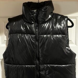 Cropped Black Puffer Vest